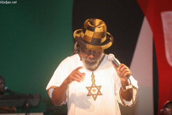 Reggae / Premier concert de U Roy à Abidjan hier - L’artiste appelle à la paix et à l’unité